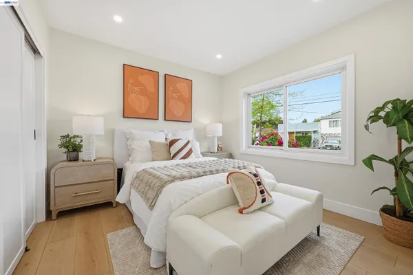 $998,000 | 22 Garden Road, Alameda, CA 94502