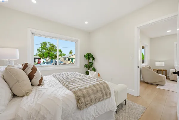 $998,000 | 22 Garden Road, Alameda, CA 94502