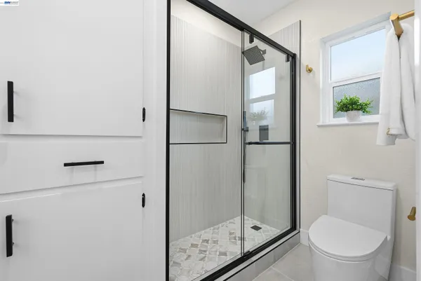 $998,000 | 22 Garden Road, Alameda, CA 94502