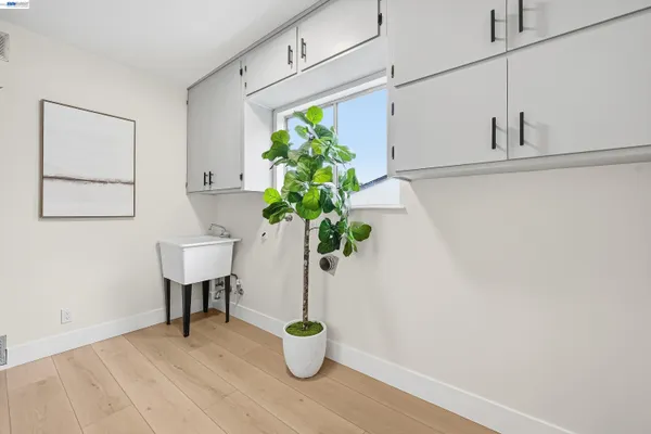 $998,000 | 22 Garden Road, Alameda, CA 94502