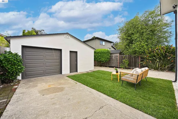 $998,000 | 22 Garden Road, Alameda, CA 94502