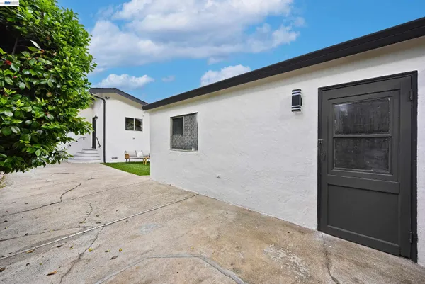 $998,000 | 22 Garden Road, Alameda, CA 94502