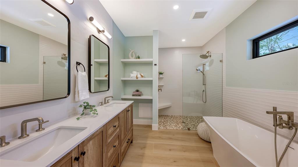 7345 Pine Needle Road Sarasota, FL 34242 - Photo 41 of 74