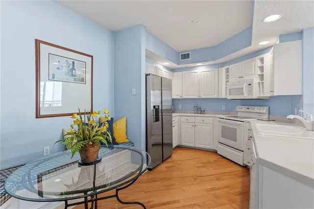 $4,975 | 1180 Gulf Boulevard, Unit 1604, Clearwater Beach, FL 33767