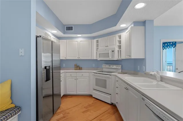 $4,975 | 1180 Gulf Boulevard, Unit 1604, Clearwater Beach, FL 33767