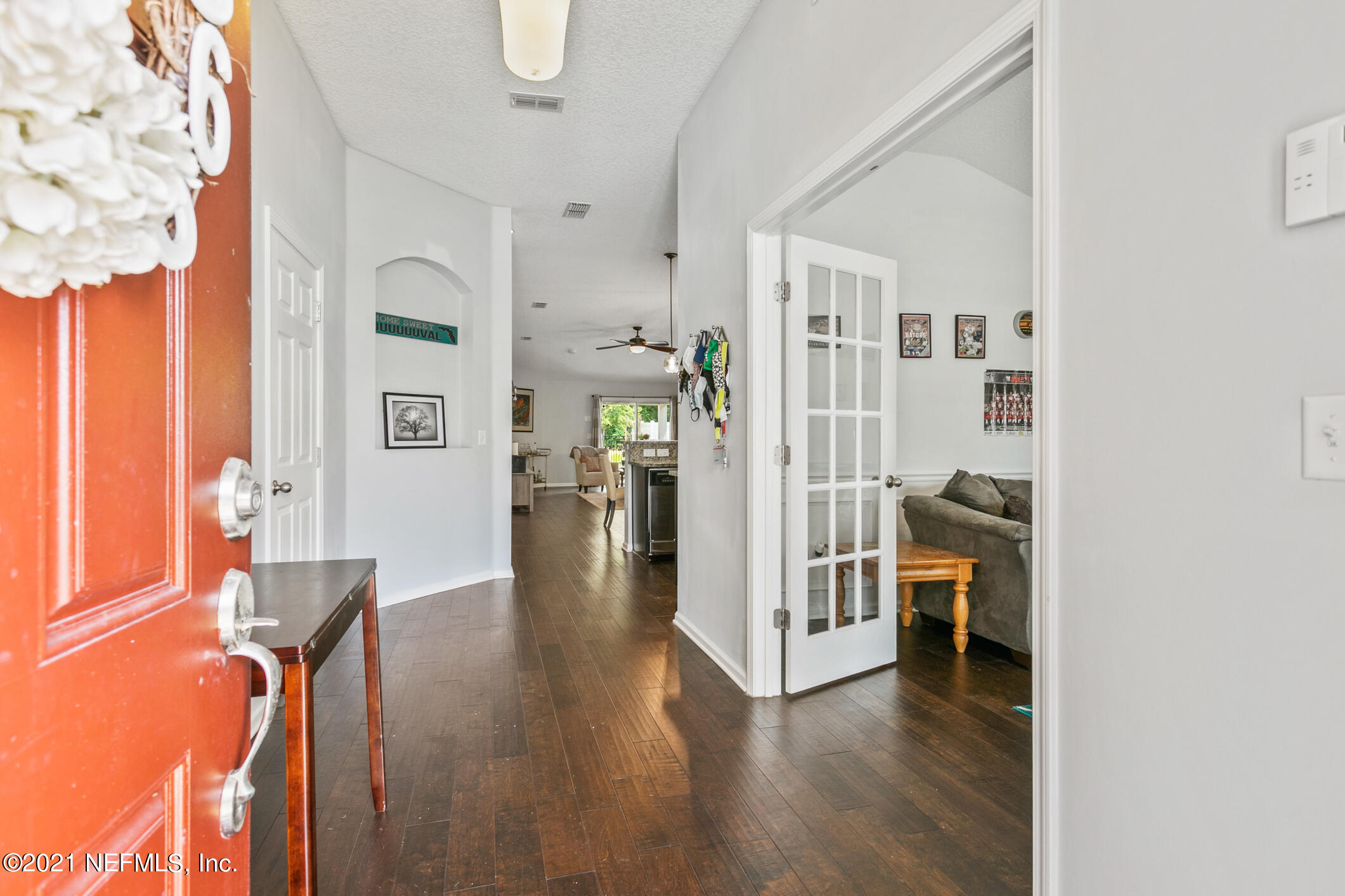 1365 Royal Dornoch Drive Jacksonville, FL 32221 - Photo 4 of 32 a view of livingroom with furniture and wooden floor