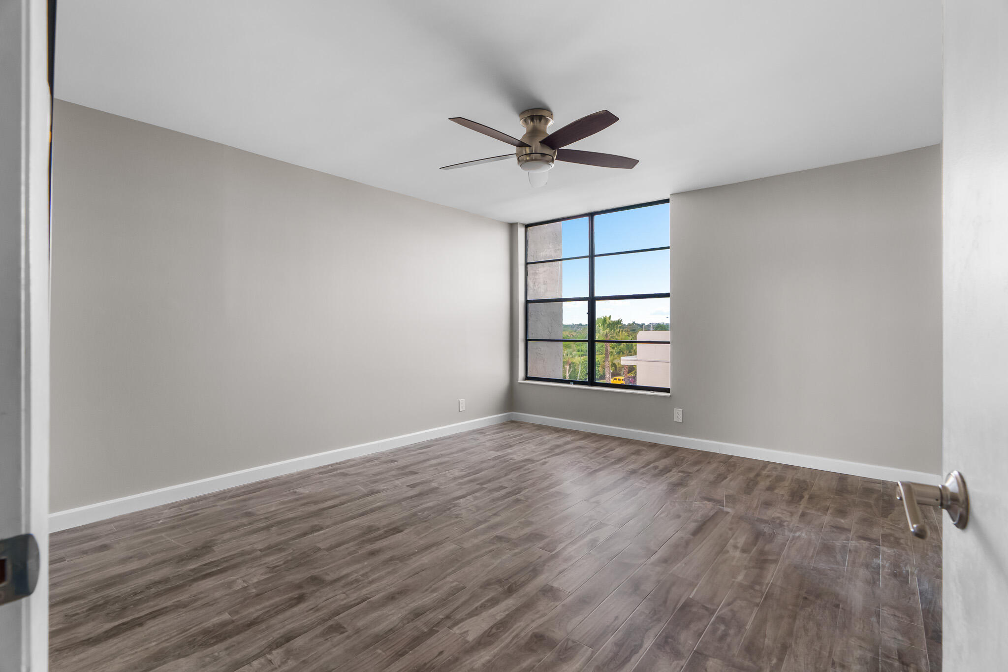 17 Royal Palm Way, Unit 503 Boca Raton, FL 33432 - Photo 25 of 60 DSC00265-Edit