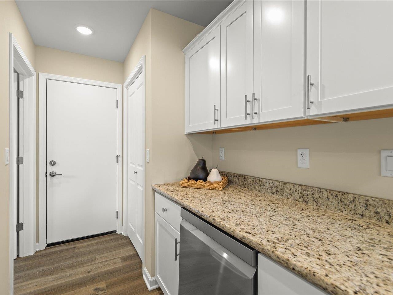 311 East Pershing Road Stillman Valley, IL 61084 - Photo 12 of 34