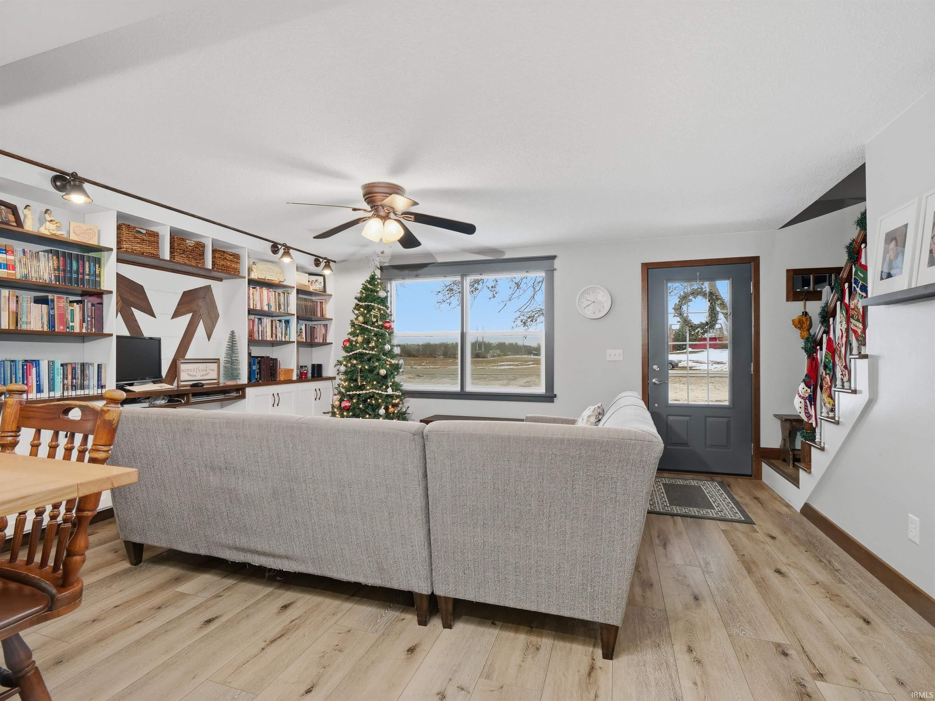 8003 Hosler Road Leo, IN 46765 - Photo 21 of 32