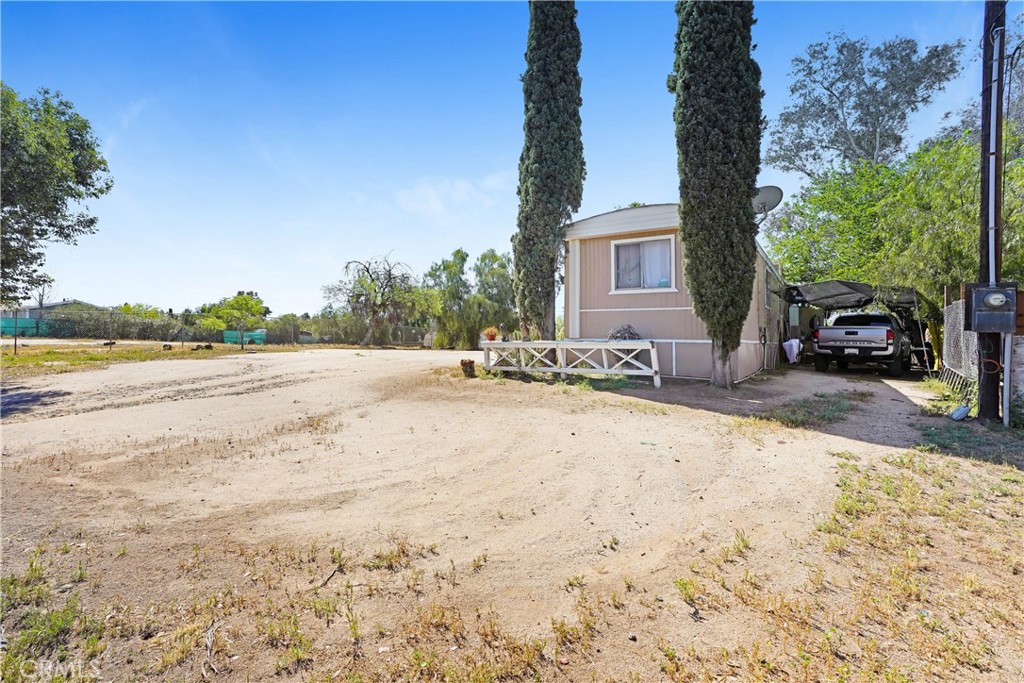 21701 Perry Street Perris, CA 92570 - Photo 8 of 11