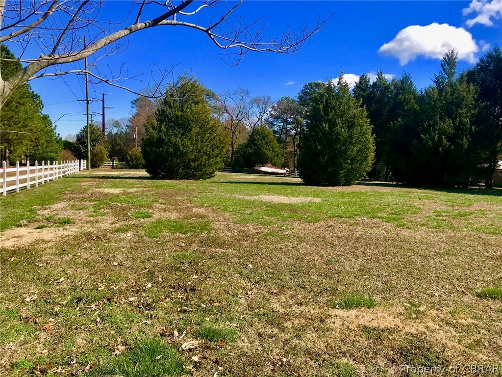 132 Locklies Creek Road Topping, VA 23169 - Photo 34 of 37
