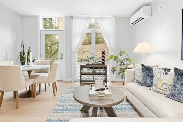 $635,000 | 20 Morgan Drive, Unit 24, Lebanon, NH 03766