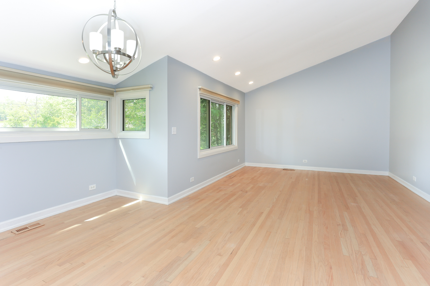 1125 Harms Road Glenview, IL 60025 - Photo 9 of 36 Gallery Image 9