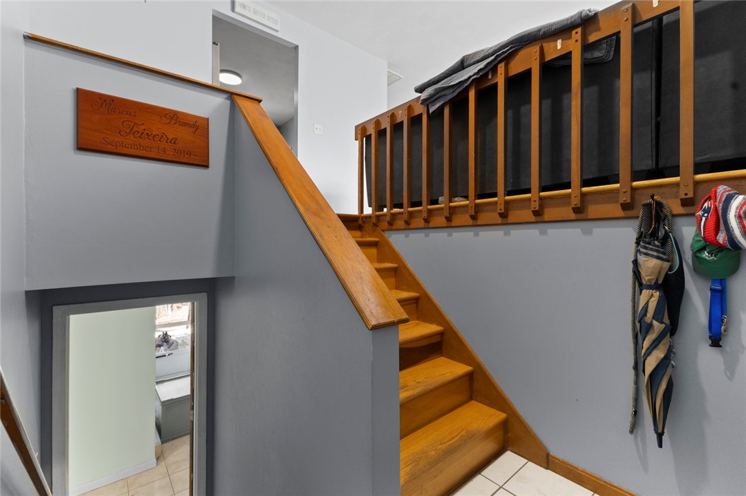 16 Monroe Drive Coventry, RI 02816 - Photo 12 of 20