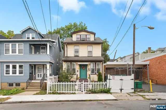 $350,000 | 78 Valley Street, Newark, NJ 07106