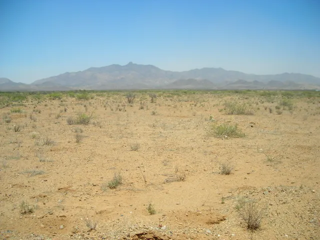 $100,000 | 5700 East Arzberger Road, Unit 161, Willcox, AZ 85643