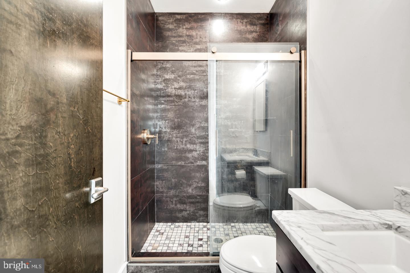 2009 Columbia Road Northwest, Unit 5 Washington, DC 20009 - Photo 12 of 16