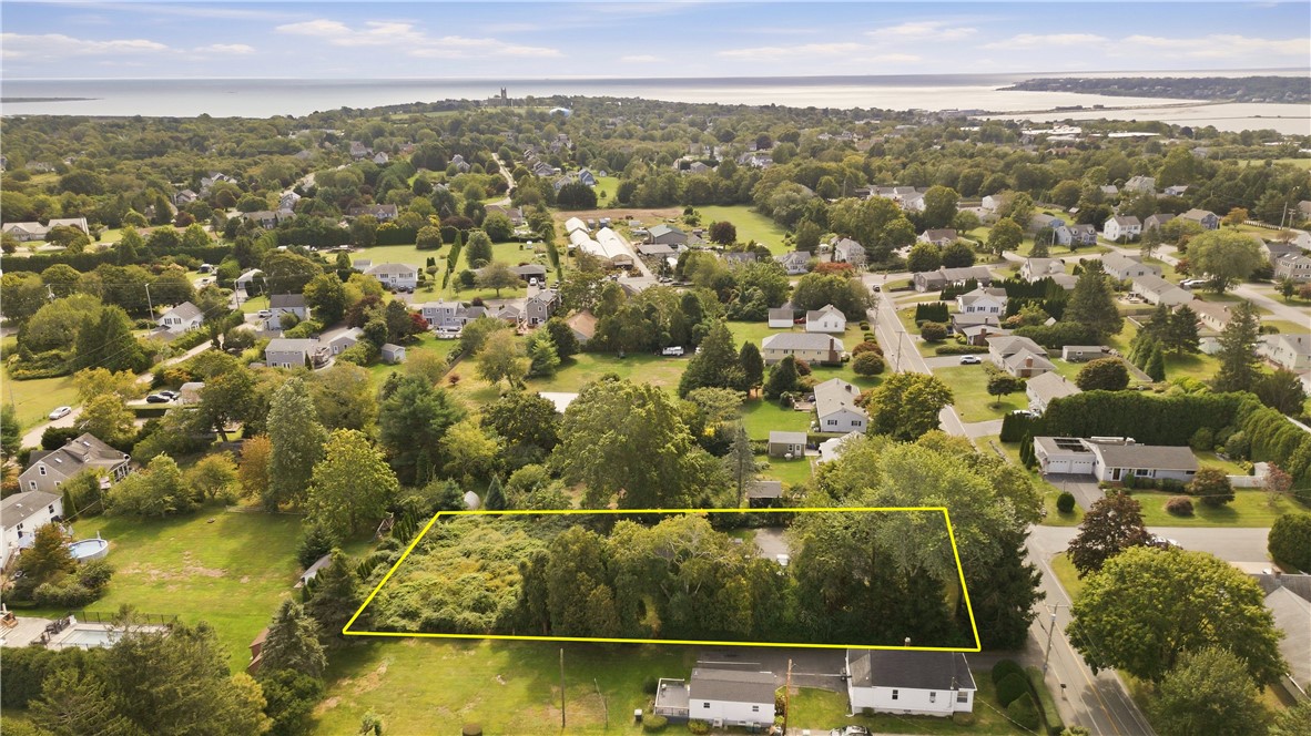 590 Turner Road Middletown, RI 02842 - Photo 8 of 12 Gallery Image 8