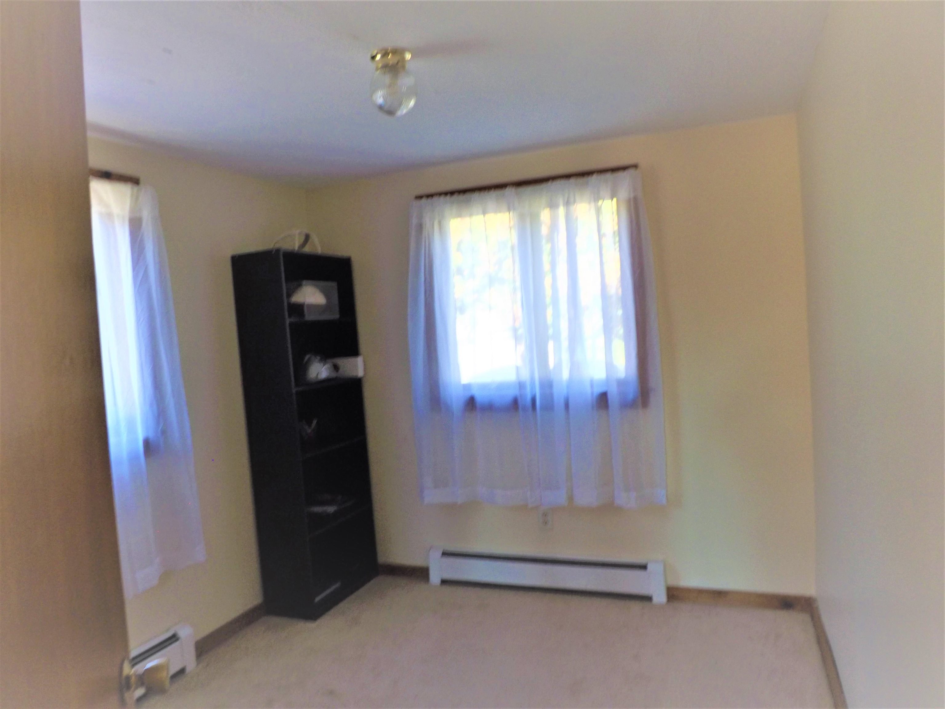 341 Wadleigh Falls Road Newmarket, NH 03857 - Photo 13 of 34 Gallery Image 13