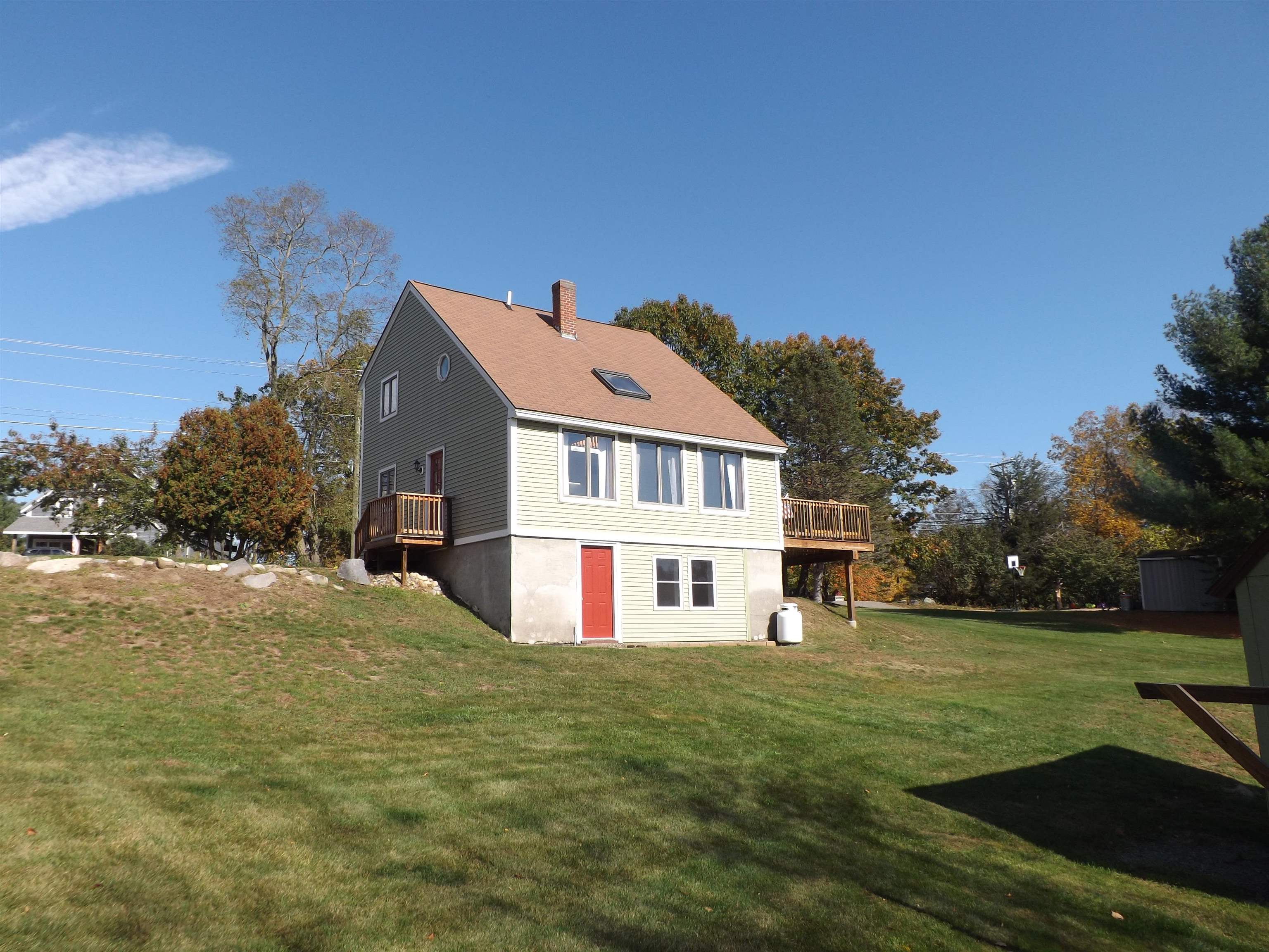 341 Wadleigh Falls Road Newmarket, NH 03857 - Photo 3 of 34 Gallery Image 3