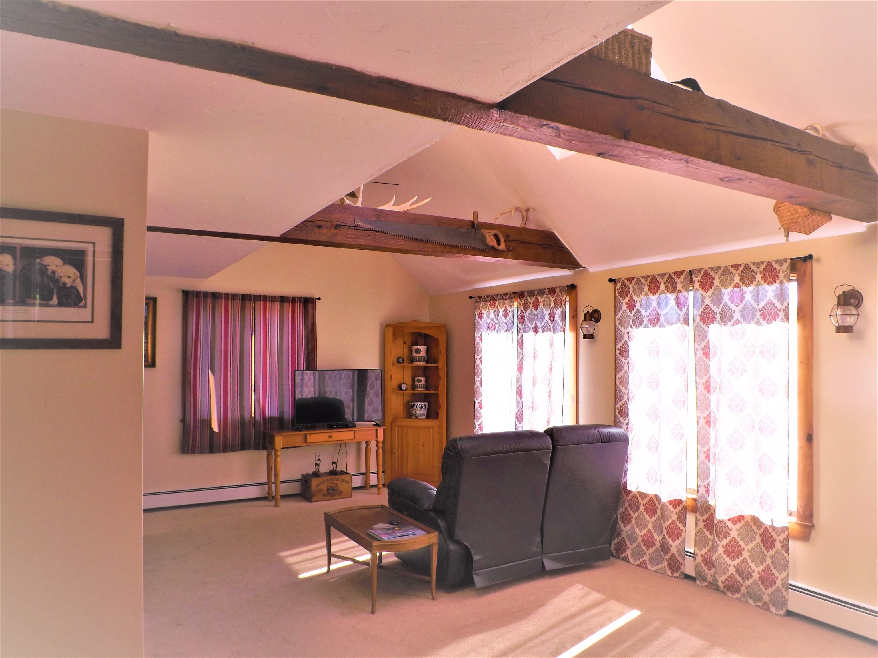 341 Wadleigh Falls Road Newmarket, NH 03857 - Photo 6 of 34 Gallery Image 6