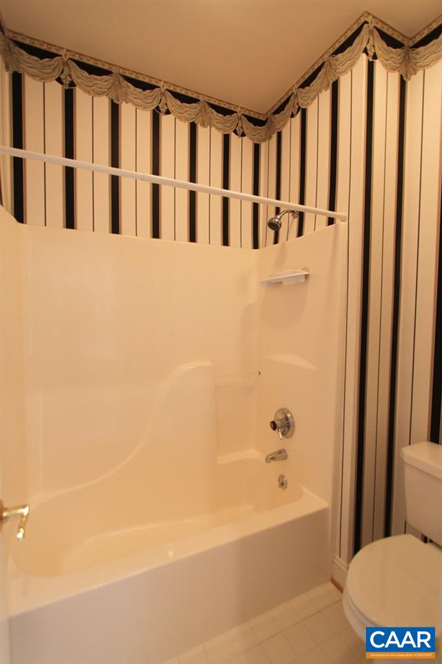 245 Terrell Road West Charlottesville, VA 22901 - Photo 19 of 23 a bathroom with a bathtub and a shower