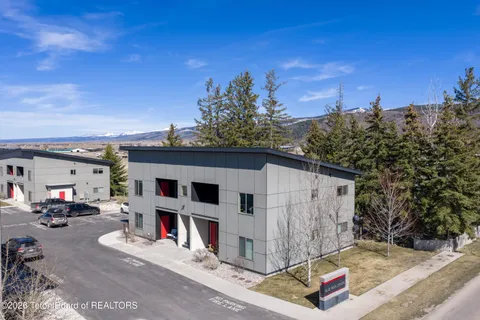 $475,000 | 47 Cedron Road, Unit 15, Victor, ID 83455