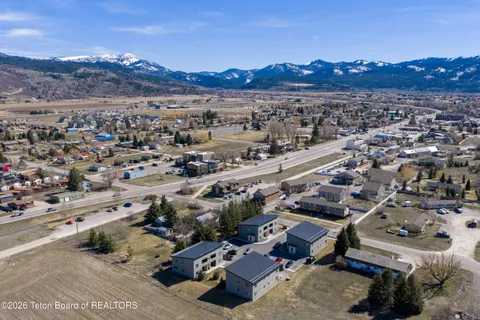 $475,000 | 47 Cedron Road, Unit 15, Victor, ID 83455