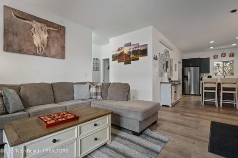 $475,000 | 47 Cedron Road, Unit 15, Victor, ID 83455