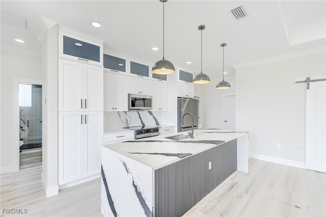 1019 Cedartree Avenue Lehigh Acres, FL 33971 - Photo 15 of 48