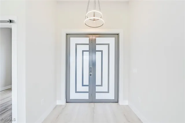 en view of front door