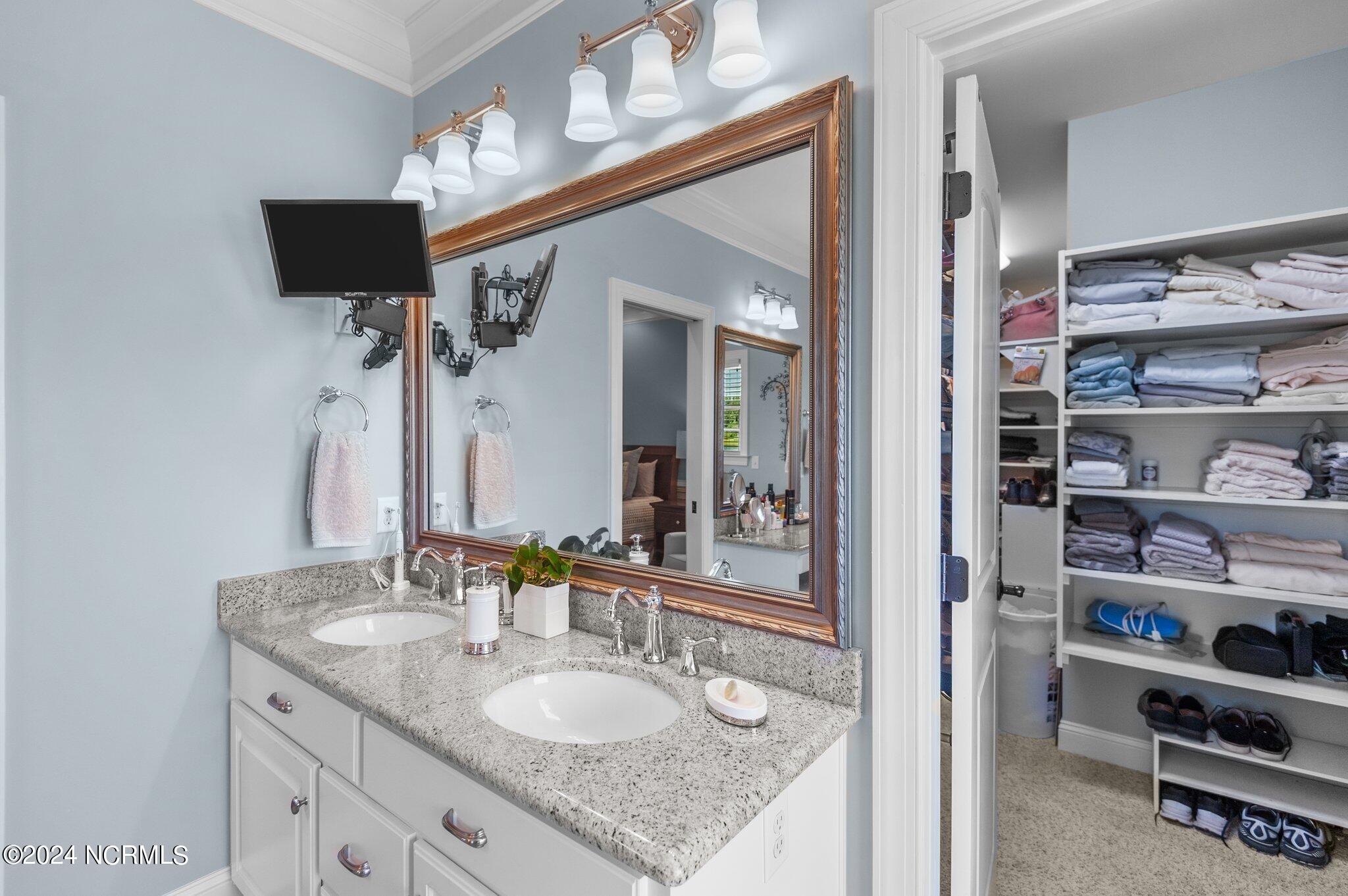 6076 J D Sutton Drive Grifton, NC 28530 - Photo 23 of 48 MASTER BATHROOM