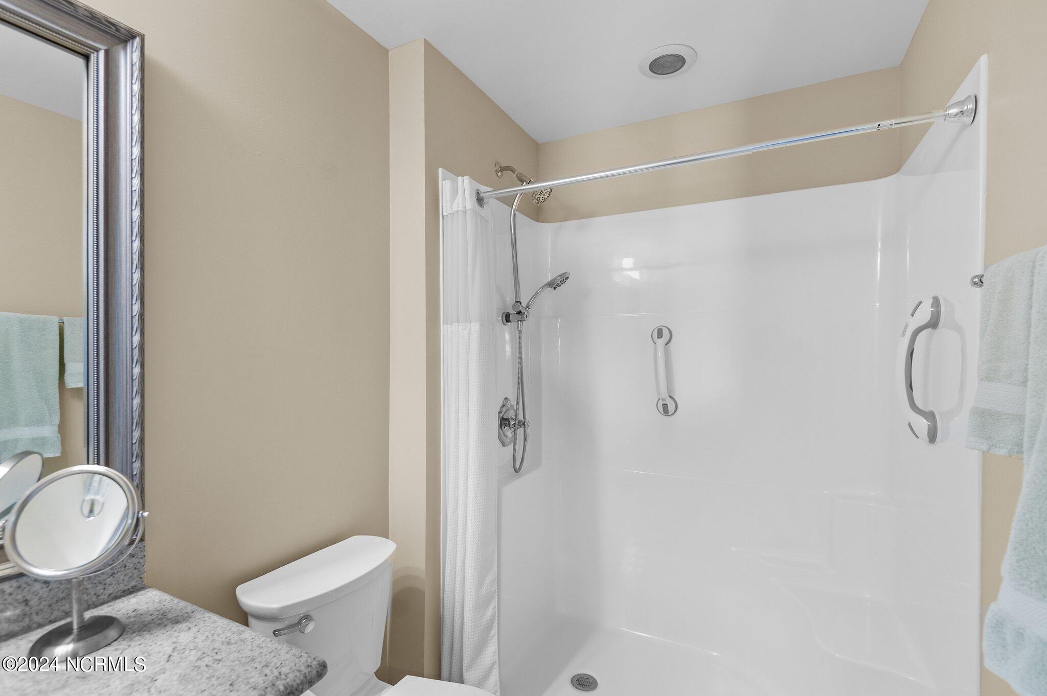 6076 J D Sutton Drive Grifton, NC 28530 - Photo 27 of 48 UPSTAIRS BONUS ROOM BATHROOM