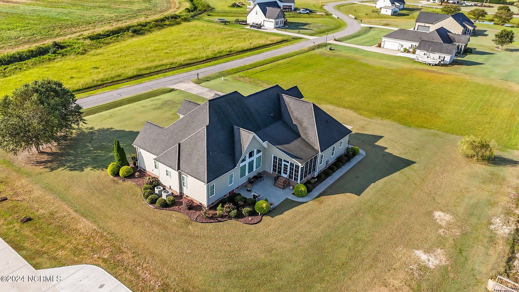 6076 J D Sutton Drive Grifton, NC 28530 - Photo 36 of 48 41-web-or-mls-DJI_20240910091040_0151_D