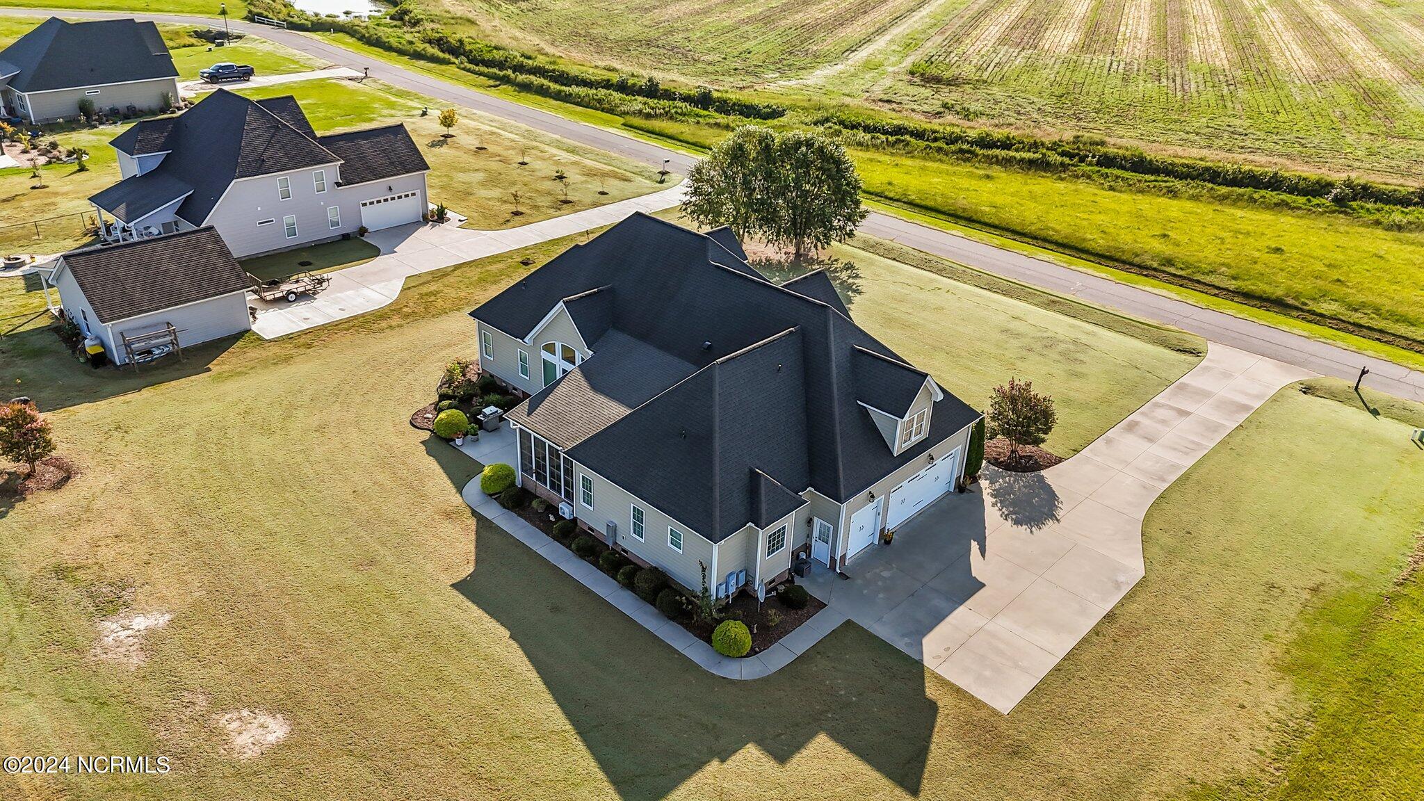 6076 J D Sutton Drive Grifton, NC 28530 - Photo 38 of 48 43-web-or-mls-DJI_20240910091121_0153_D