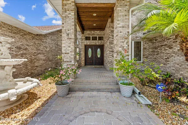 a view of outdoor space