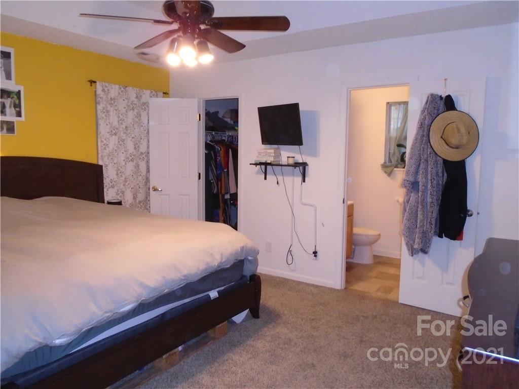 239 Forest Pond Road Kannapolis, NC 28083 - Photo 17 of 32 Gallery Image 17