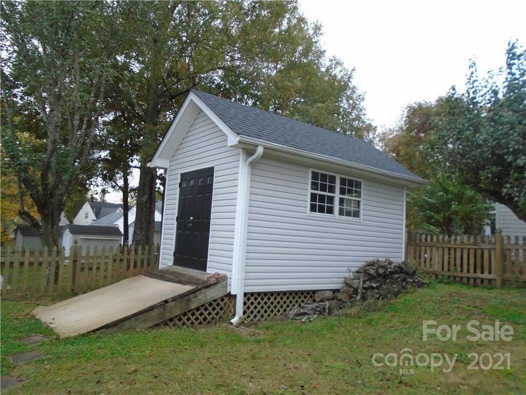 239 Forest Pond Road Kannapolis, NC 28083 - Photo 29 of 32 Gallery Image 29
