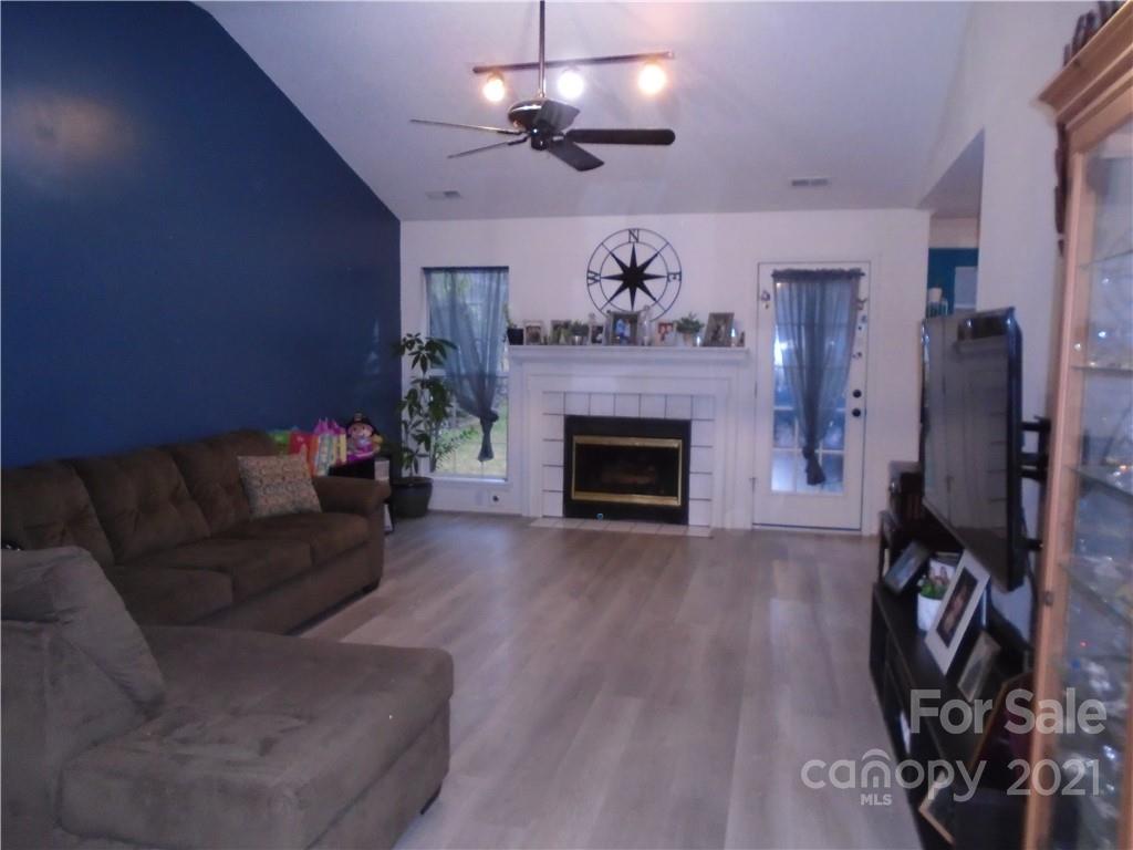 239 Forest Pond Road Kannapolis, NC 28083 - Photo 5 of 32 Gallery Image 5