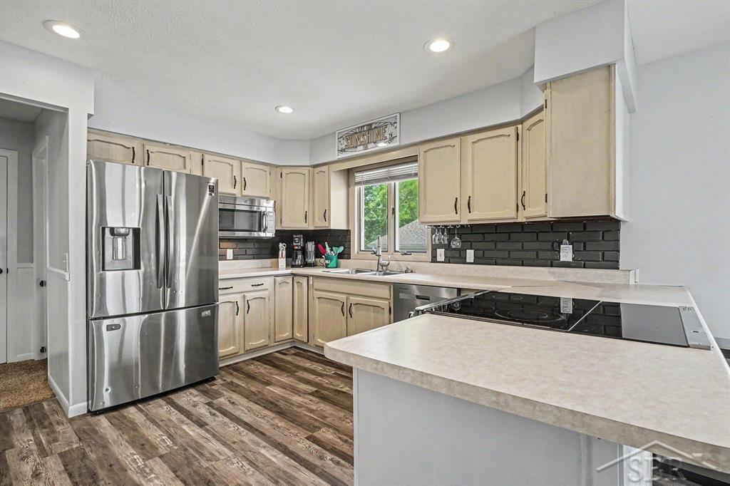 423 Glidden Road Beaverton, MI 48612 - Photo 7 of 19