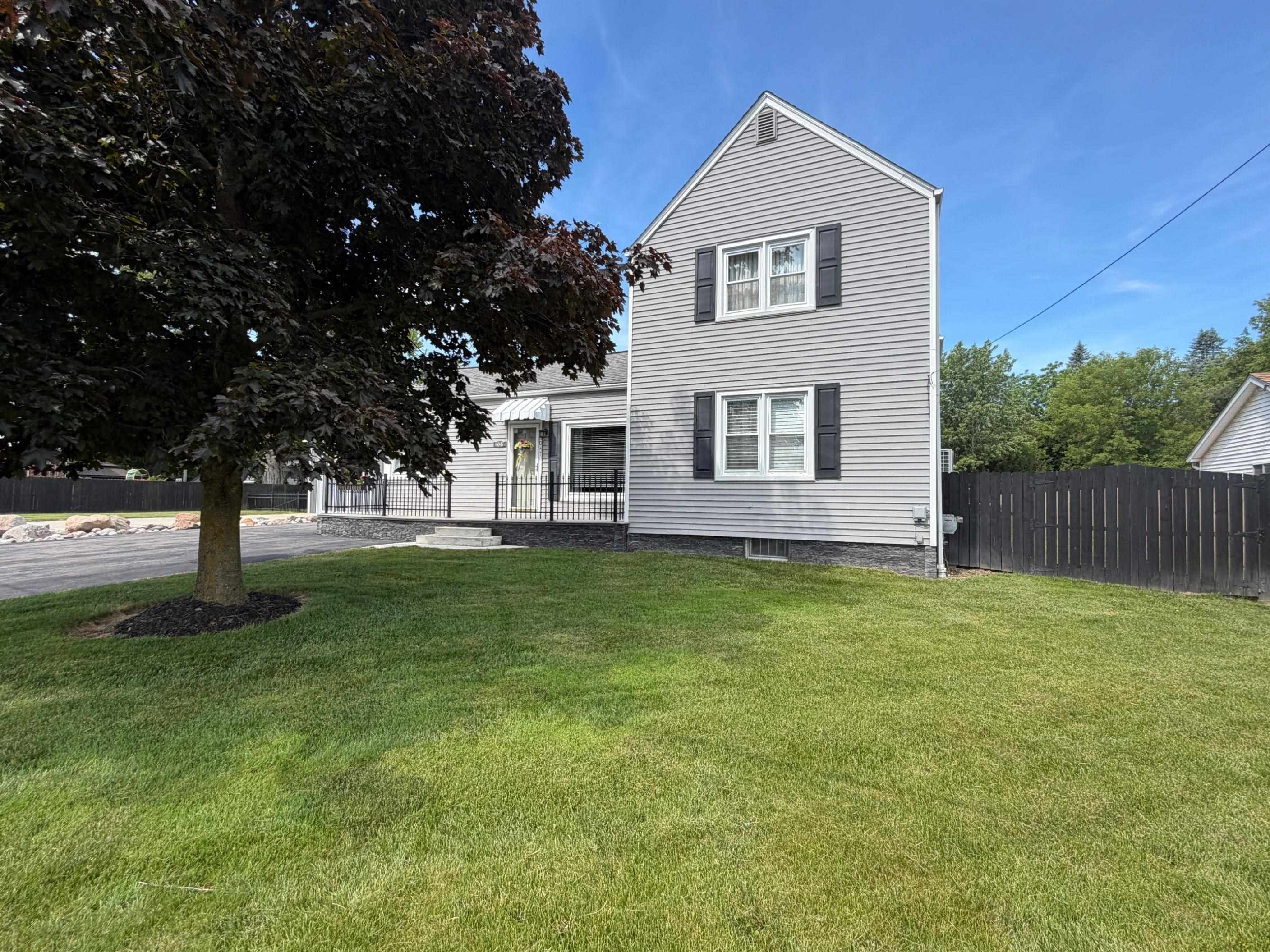 6047 North State Road Davison, MI 48423 - Photo 2 of 88
