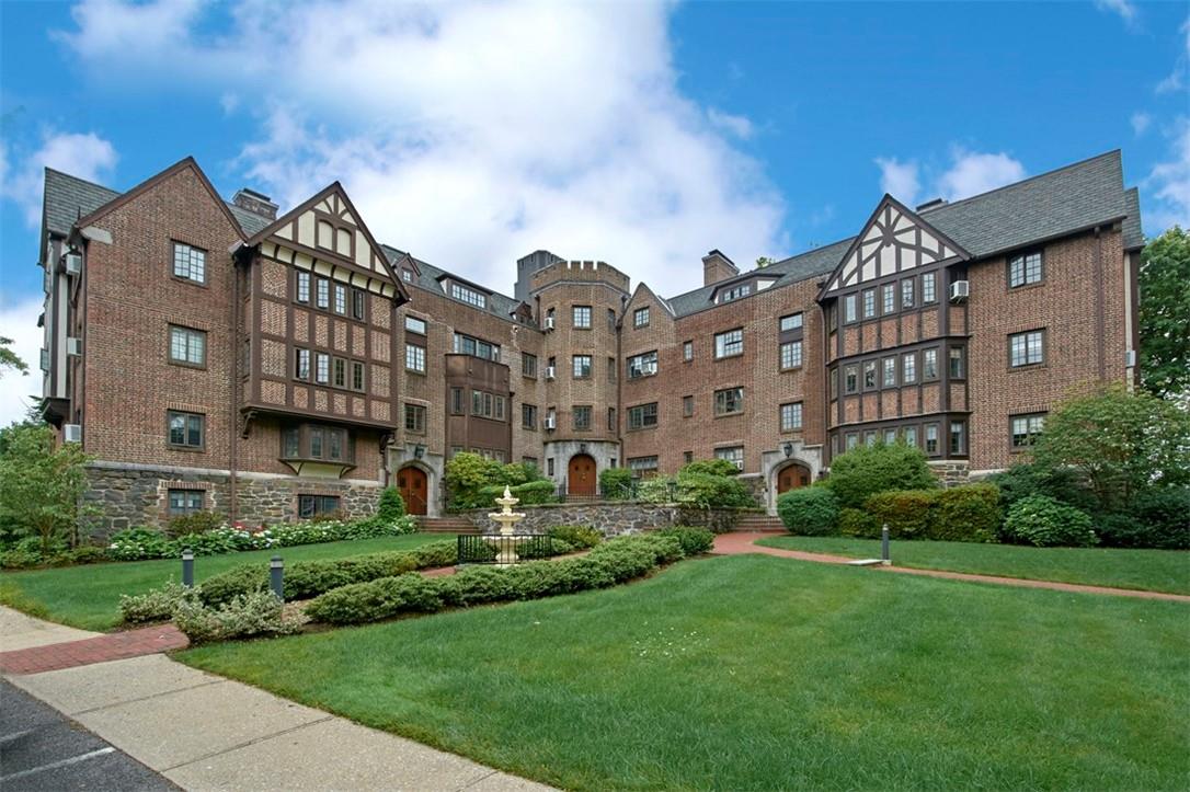6 Davis Avenue, Unit A31 Rye, NY 10580 - Photo 1 of 1 Welcome home....