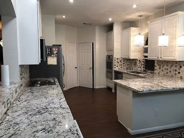 $2,800 | 2730 Briarloch Lane, Houston, TX 77073