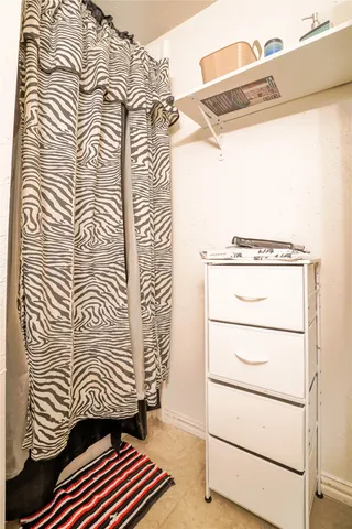 $2,800 | 2730 Briarloch Lane, Houston, TX 77073