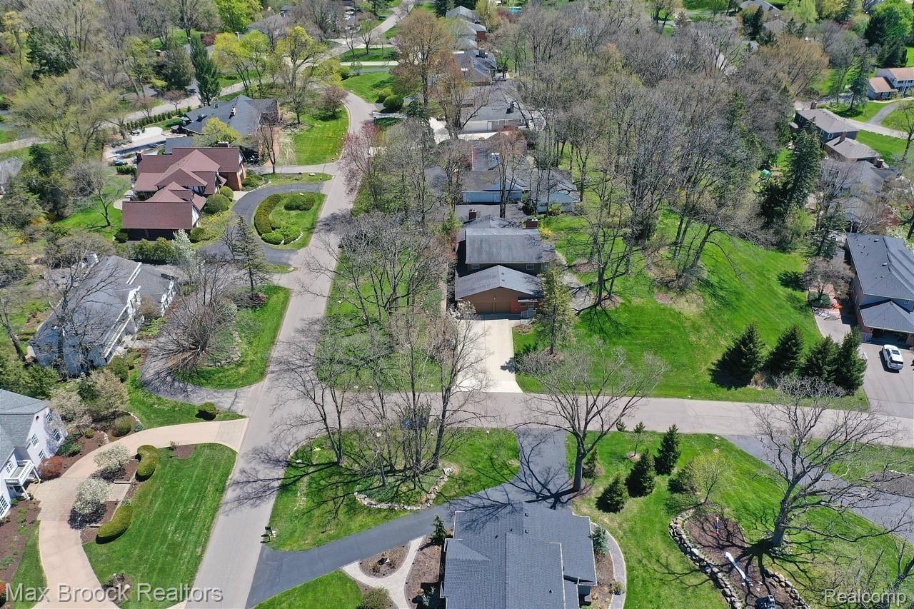 4146 Nearbrook Road Bloomfield Hills, MI 48302 - Photo 65 of 67 Nearbrook - Aerial.jpg