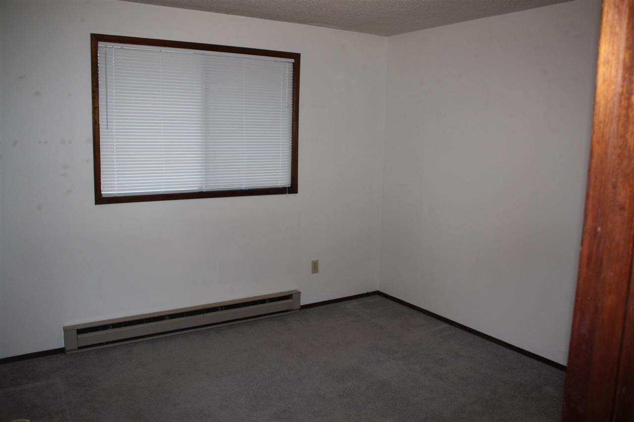 225 East Hawthorne Road Spokane, WA 99218 - Photo 9 of 15