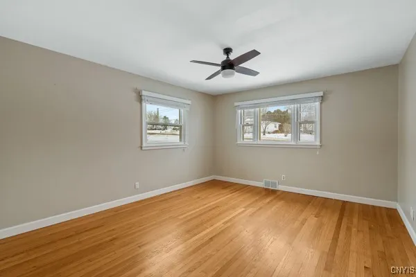 $2,600 | 25 Franklin Avenue, Oswego, NY 13126