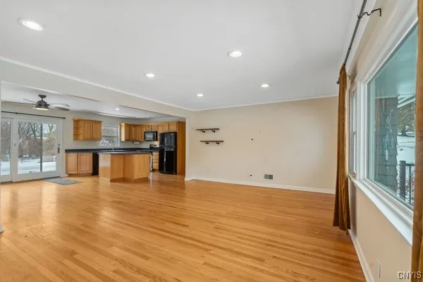 $2,600 | 25 Franklin Avenue, Oswego, NY 13126