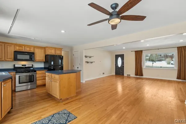 $2,600 | 25 Franklin Avenue, Oswego, NY 13126