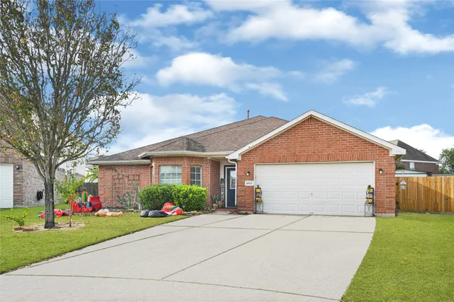 a view of outdoor space